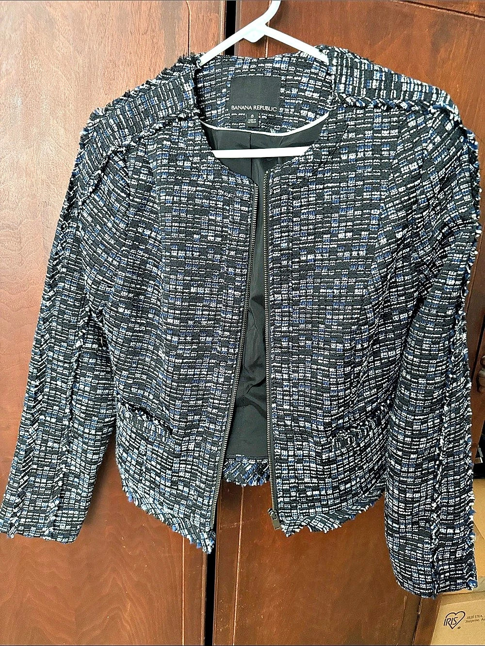 Banana Republic Women's Textured Cropped Jacket Size 8 Like New